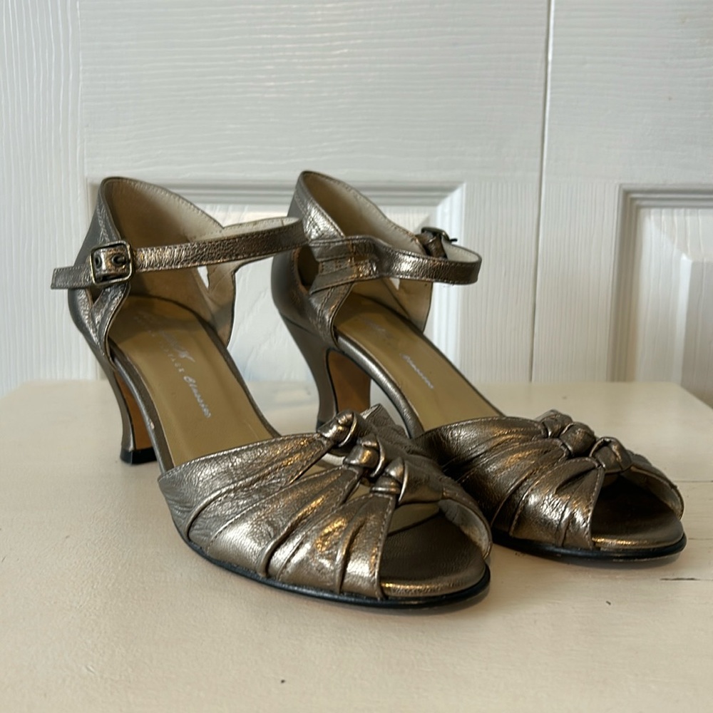 Remix Antique-Brass Charleston Style Open-Toe Heels size 6